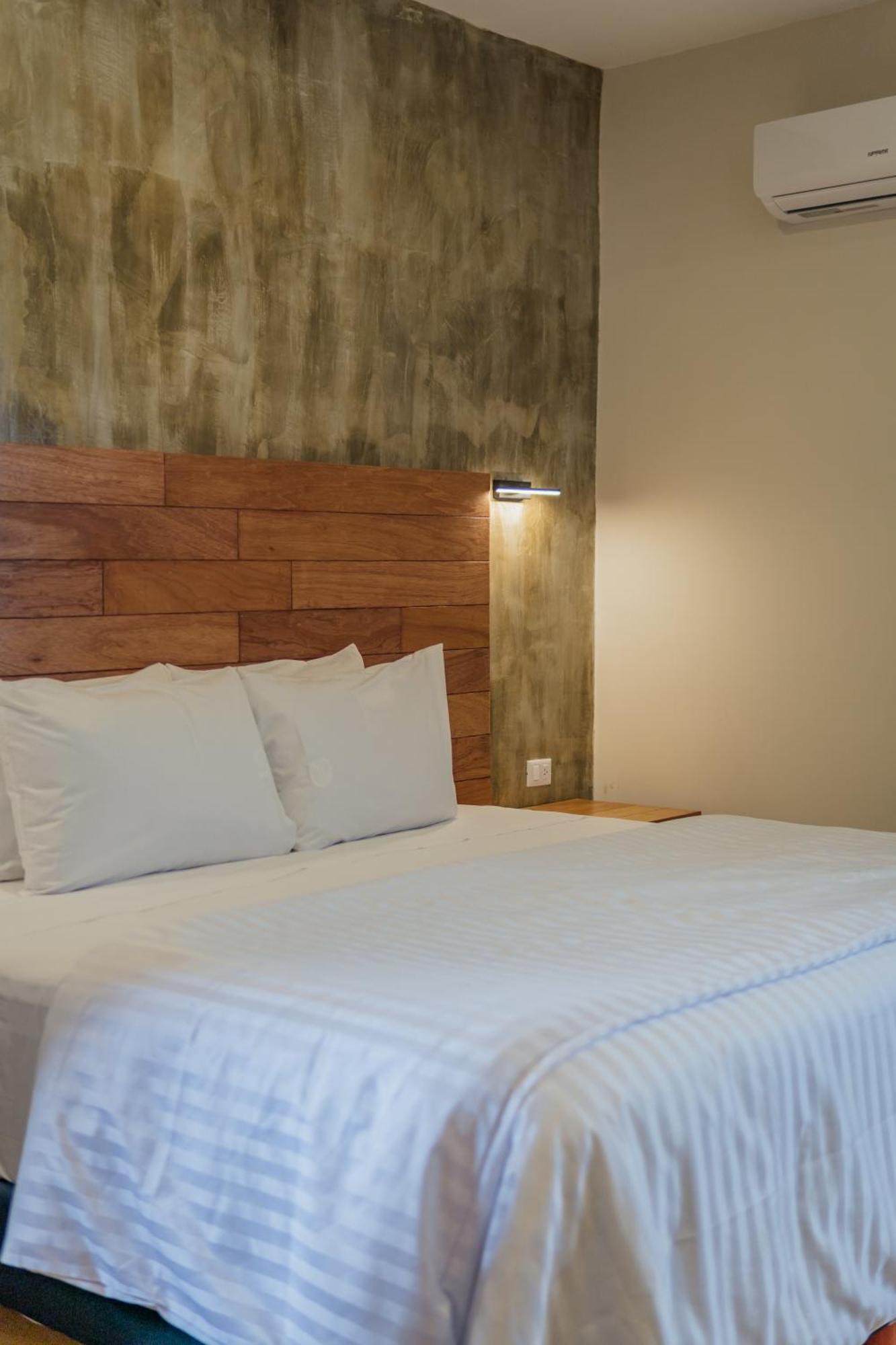 Hotel Casa 57 เมริดา ภายนอก รูปภาพ